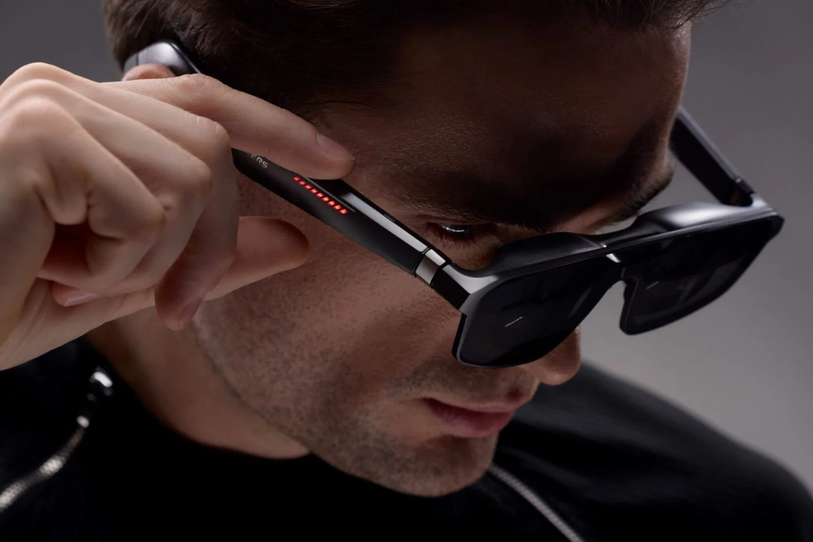 240 Hz AR gözlüğün fiyatı belli oldu: ASUS ROG XREAL R1 ön siparişe açıldı