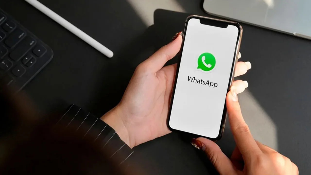 WhatsApp gruplarına otomatik karşılama mesajları geliyor