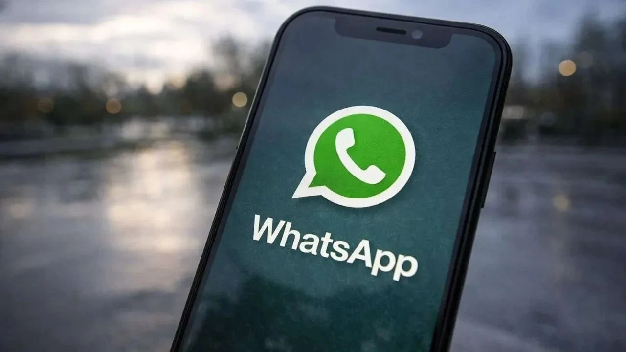 WhatsApp’ın Sohbet Ekranı Değişiyor! Yeni Özellik Kullanıma Sunuldu