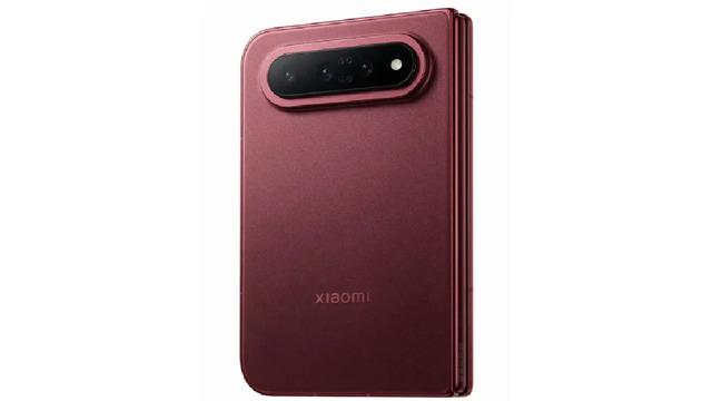 Xiaomi 18 Fold Kanlı Canlı Görüntülendi! İşte Tasarımı